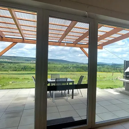 Semesterbostad Panorama House Brdy